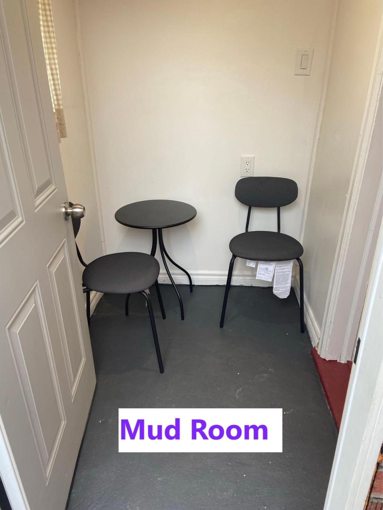 Budget Quad Room With En Suite Bathroom 36B Toronto Bagian luar foto